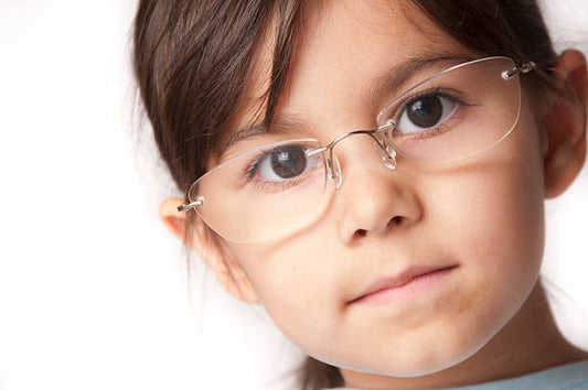 Rimless Glasses: Pros and Cons You Should Know Before Buying