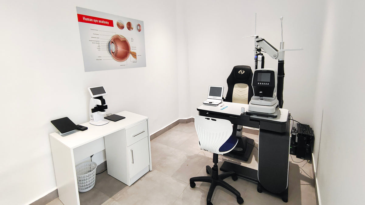Opticians in Oasis Mall | Optica
